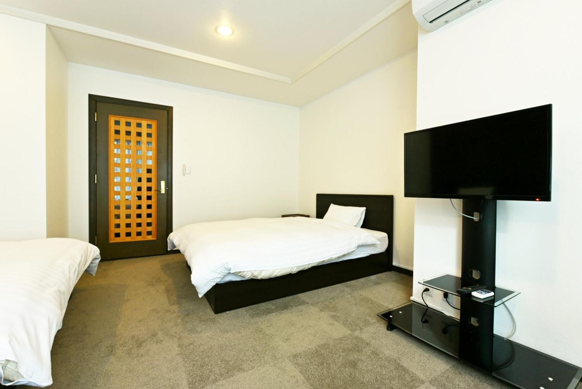 Hostel Pleasure Maruyama Sapporo Room photo